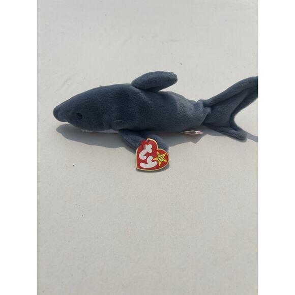 Ty Other - Beanie Baby 1996 Crunch The Shark